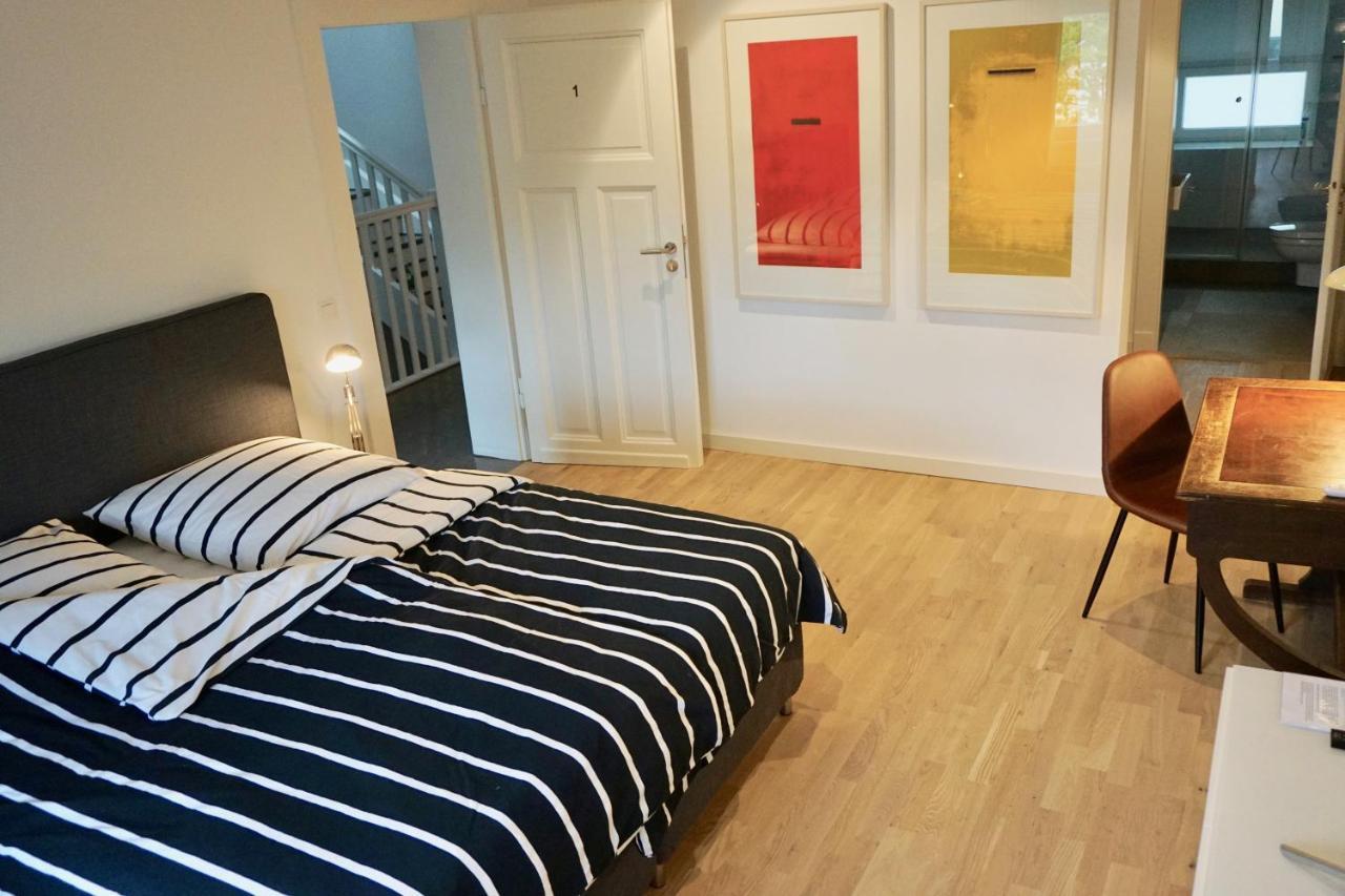 Privatzimmer Schoenfelder Dusseldorf Exterior photo